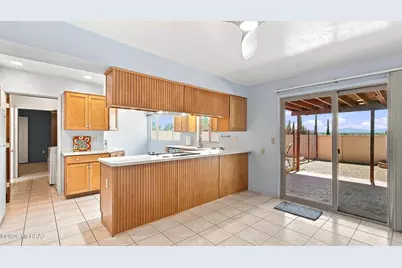 9710 E Celeste Drive, Tucson, AZ 85730 - Photo 5