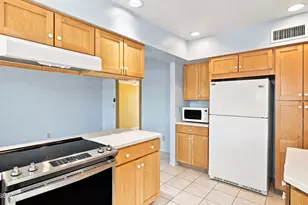 9710 E Celeste Dr, Tucson, AZ 85730 - Photo 21