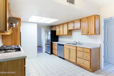 1714 W Meadow Hills Drive, Nogales, AZ 85621 - Photo 11