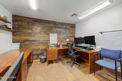 2201 E 21st Street, Tucson, AZ 85719 - Photo 13