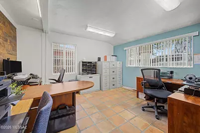 2201 E 21st Street, Tucson, AZ 85719 - Photo 7