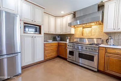 7315 W Beryllium Lane, Tucson, AZ 85743 - Photo 11