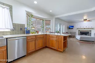 7315 W Beryllium Ln, Tucson, AZ 85743 - Photo 13