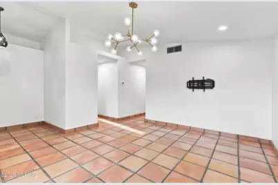 2343 E 18th Street, Tucson, AZ 85719 - Photo 13