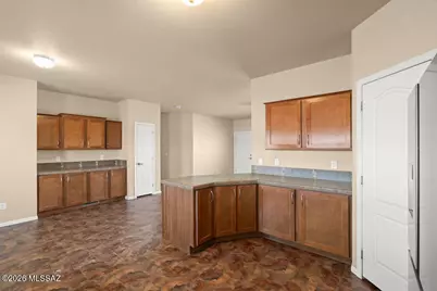 8950 N Ghost Ranch Trail, Marana, AZ 85653 - Photo 13