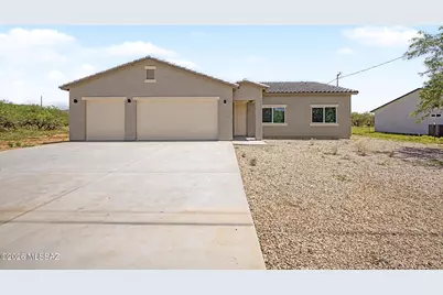21 Via Inglaterra Court, Rio Rico, AZ 85648 - Photo 1