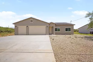 21 Via Inglaterra Ct, Rio Rico, AZ 85648 - Photo 1