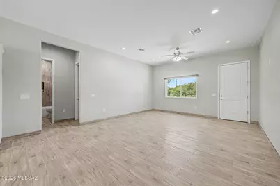 21 Via Inglaterra Court, Rio Rico, AZ 85648 - Photo 5