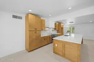 1164 W Emerine Dr, Tucson, AZ 85704 - Photo 17