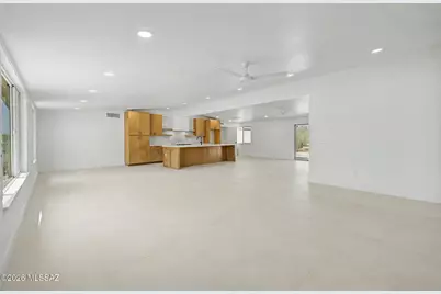 1164 W Emerine Drive, Tucson, AZ 85704 - Photo 9