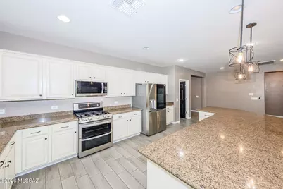112 E Adytum Place, Vail, AZ 85641 - Photo 9