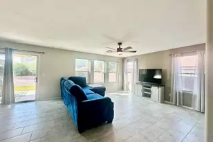 13696 E Shadow Pines Ln, Vail, AZ 85641 - Photo 5