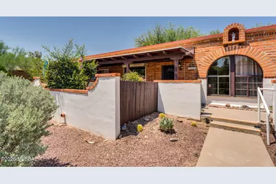 346 S Paseo Aguila #B, Green Valley, AZ 85614 - Photo 1