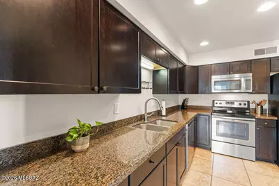 2749 W Anklam Road #D, Tucson, AZ 85745 - Photo 1