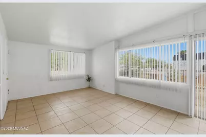 1105 E Garden Loop, Tucson, AZ 85706 - Photo 1