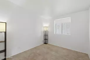 1105 E Garden Loop, Tucson, AZ 85706 - Photo 5