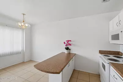 1105 E Garden Loop, Tucson, AZ 85706 - Photo 7