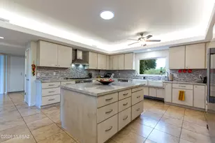3448 E VÃ­a Esperanza, Tucson, AZ 85716 - Photo 9