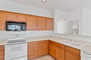 143 E Placita Nubes Blancas, Sahuarita, AZ 85629 - Photo 11