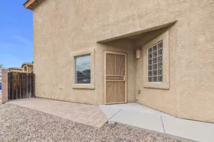 8243 N Converse Ct, Tucson, AZ 85741 - Photo 5