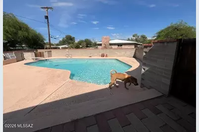7401 E Calle Madero, Tucson, AZ 85710 - Photo 7