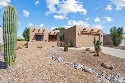 620 W Greenview Place, Green Valley, AZ 85614 - Photo 1