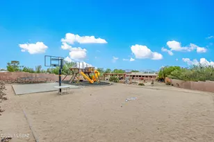 460 E Yvon Dr, Tucson, AZ 85704 - Photo 37