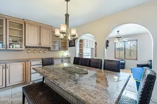 460 E Yvon Dr, Tucson, AZ 85704 - Photo 7