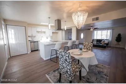 7042 E Calle Ileo, Tucson, AZ 85710 - Photo 3