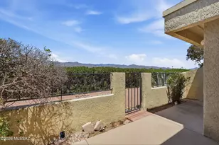 7111 E Rosslare Dr, Tucson, AZ 85715 - Photo 1