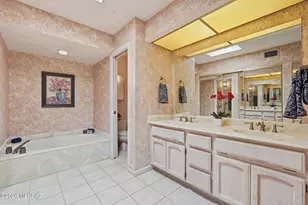 7111 E Rosslare Dr, Tucson, AZ 85715 - Photo 21