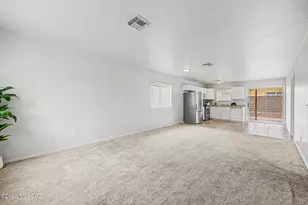 7035 S Placita Sorrento, Tucson, AZ 85756 - Photo 3