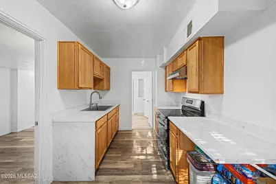 321 E Jacinto Street, Tucson, AZ 85705 - Photo 11