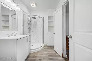 321 E Jacinto St, Tucson, AZ 85705 - Photo 23