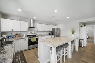 9240 E Colette St, Tucson, AZ 85710 - Photo 3