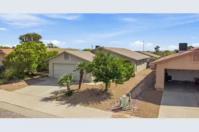 8966 E Alderpoint Way, Tucson, AZ 85730 - Photo 3
