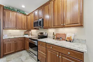 60782 E Arroyo Vista Dr, Oracle, AZ 85623 - Photo 13