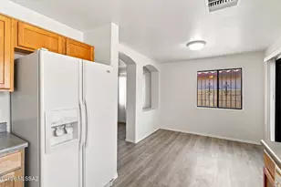 2876 N Xochipilli Dr, Tucson, AZ 85745 - Photo 19