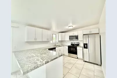 6042 E 33rd Street, Tucson, AZ 85711 - Photo 9