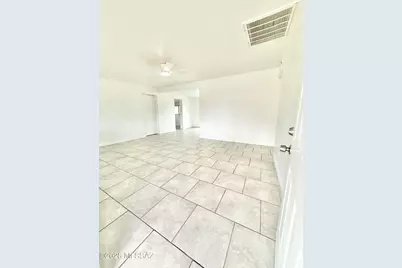 6042 E 33rd Street, Tucson, AZ 85711 - Photo 5