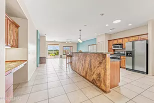 531 W Royal Troon Pl, Green Valley, AZ 85614 - Photo 7