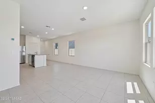 6558 NW Sandyfield Way W, Tucson, AZ 85757 - Photo 13
