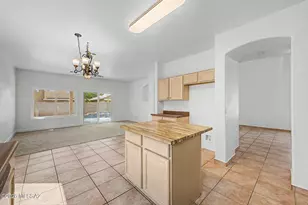 7334 W Clear Canyon Dr, Tucson, AZ 85743 - Photo 17