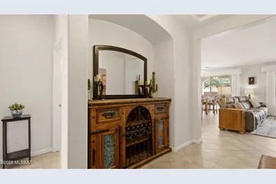 2298 E Thunderchief Drive, Green Valley, AZ 85614 - Photo 5