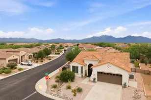 2298 E Thunderchief Dr, Green Valley, AZ 85614 - Photo 39