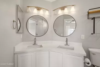 2819 W Simplicity Drive, Tucson, AZ 85741 - Photo 15