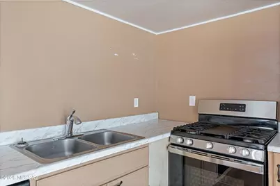 1490 N John Adams Street, Oracle, AZ 85623 - Photo 17