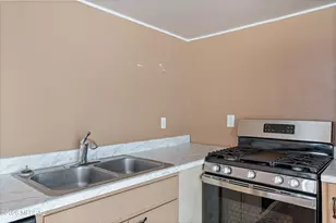 1490 N John Adams St, Oracle, AZ 85623 - Photo 17