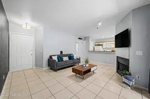 1693 W Wood Bridge Ct, Tucson, AZ 85746 - Photo 5
