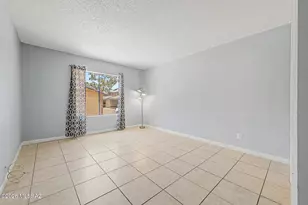 1693 W Wood Bridge Ct, Tucson, AZ 85746 - Photo 13